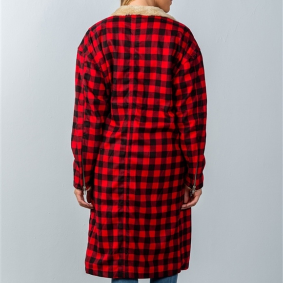ON WAY ITEM! FAUX FUR FILLED PLAID COAT! - Picture 2 of 4